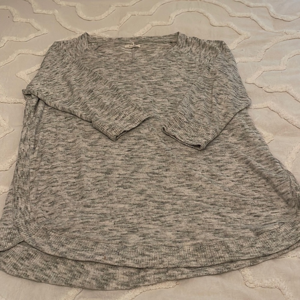 MAURICES SWEATER top. Size XL
